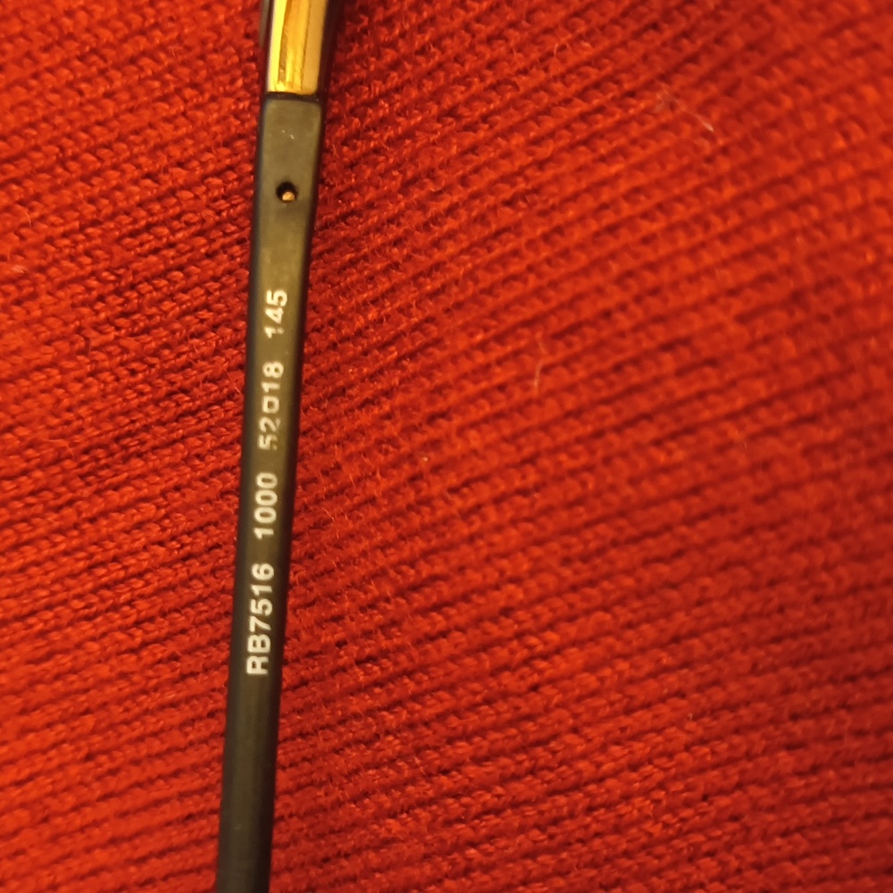 Ray Ban Rectangular Metal Frame - Picture 6 of 10